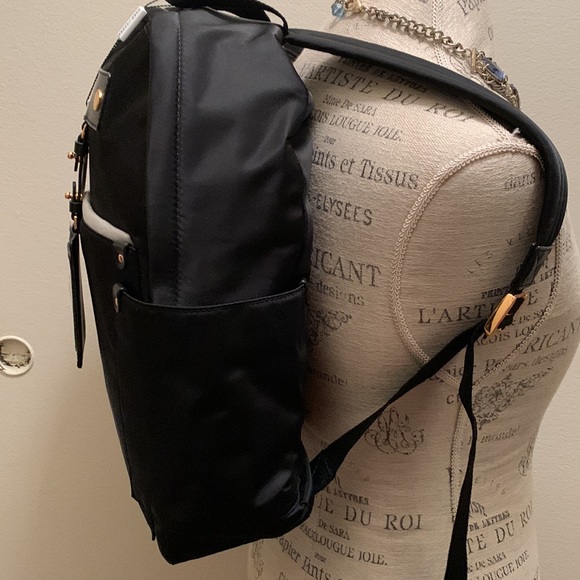 Designer MARC JACOBS BACKPACK, Size Large, Black - Picture 5 of 14